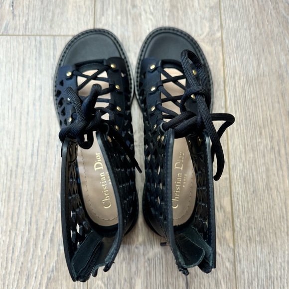 Dior authentic D-trap gladiator flat , black NEW never worn- 6.5 no original box - Picture 6 of 9